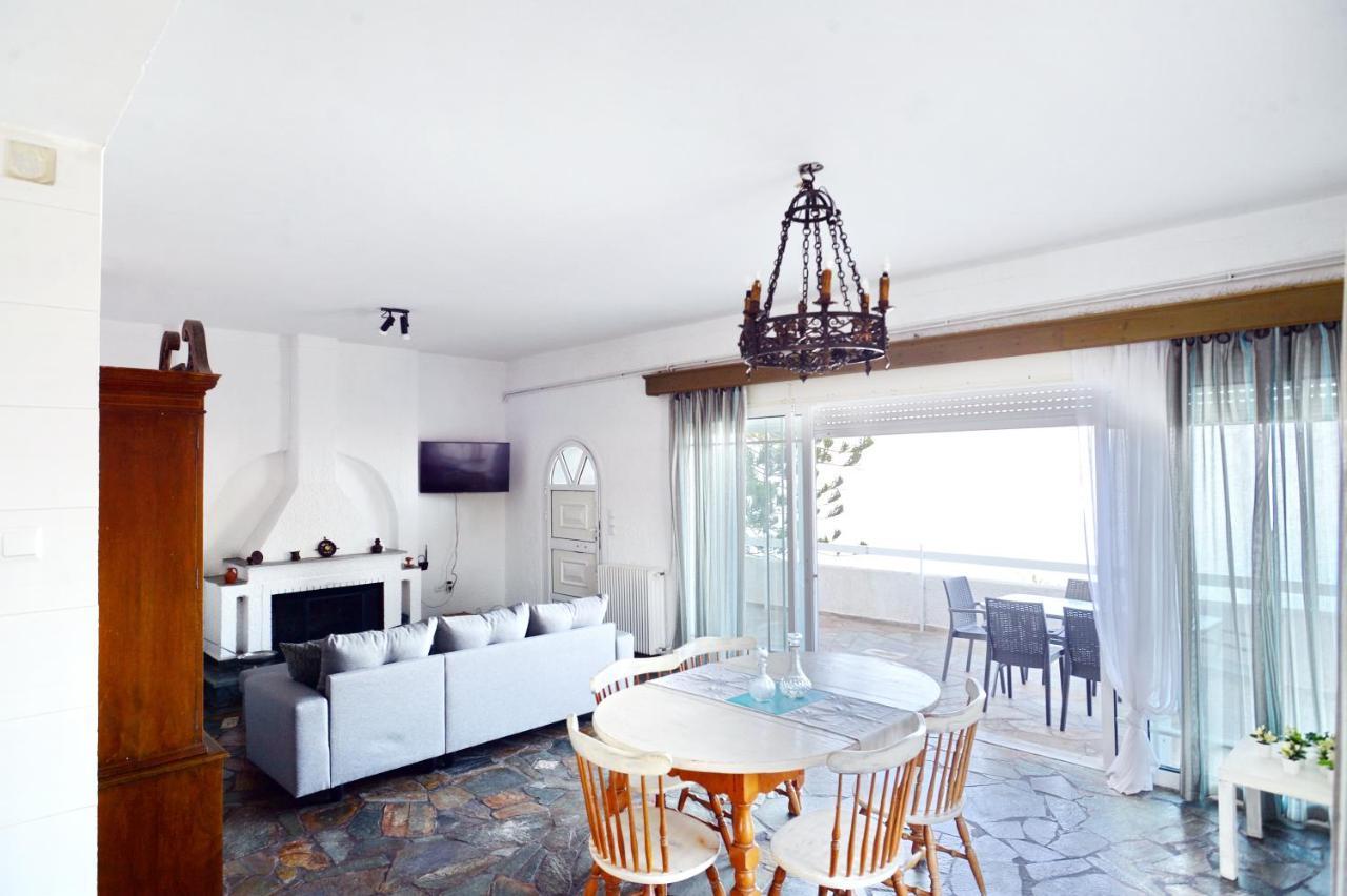 Antorina Beachfront Villas With Private Pools Kamari  Zewnętrze zdjęcie