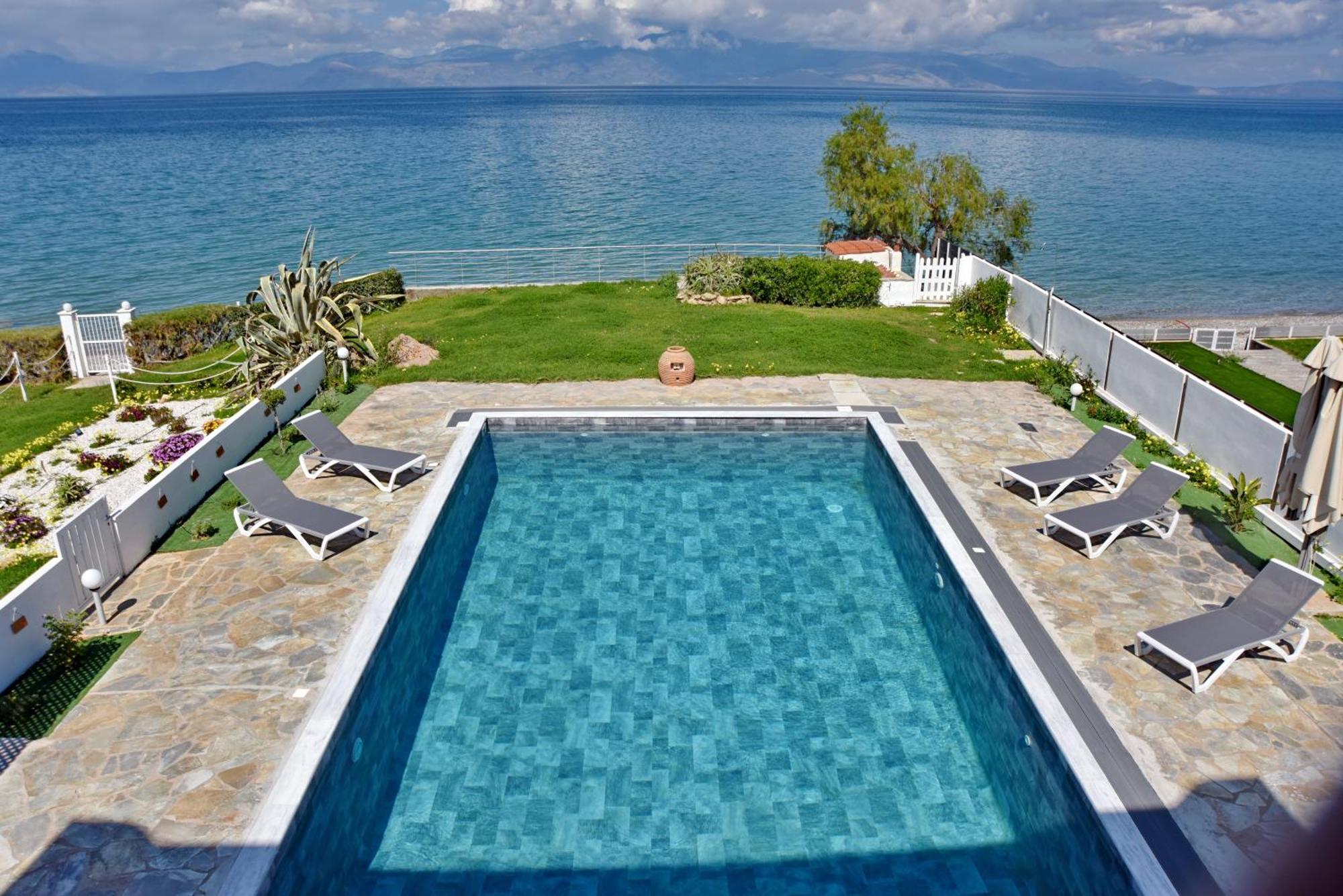 Antorina Beachfront Villas With Private Pools Kamari  Zewnętrze zdjęcie