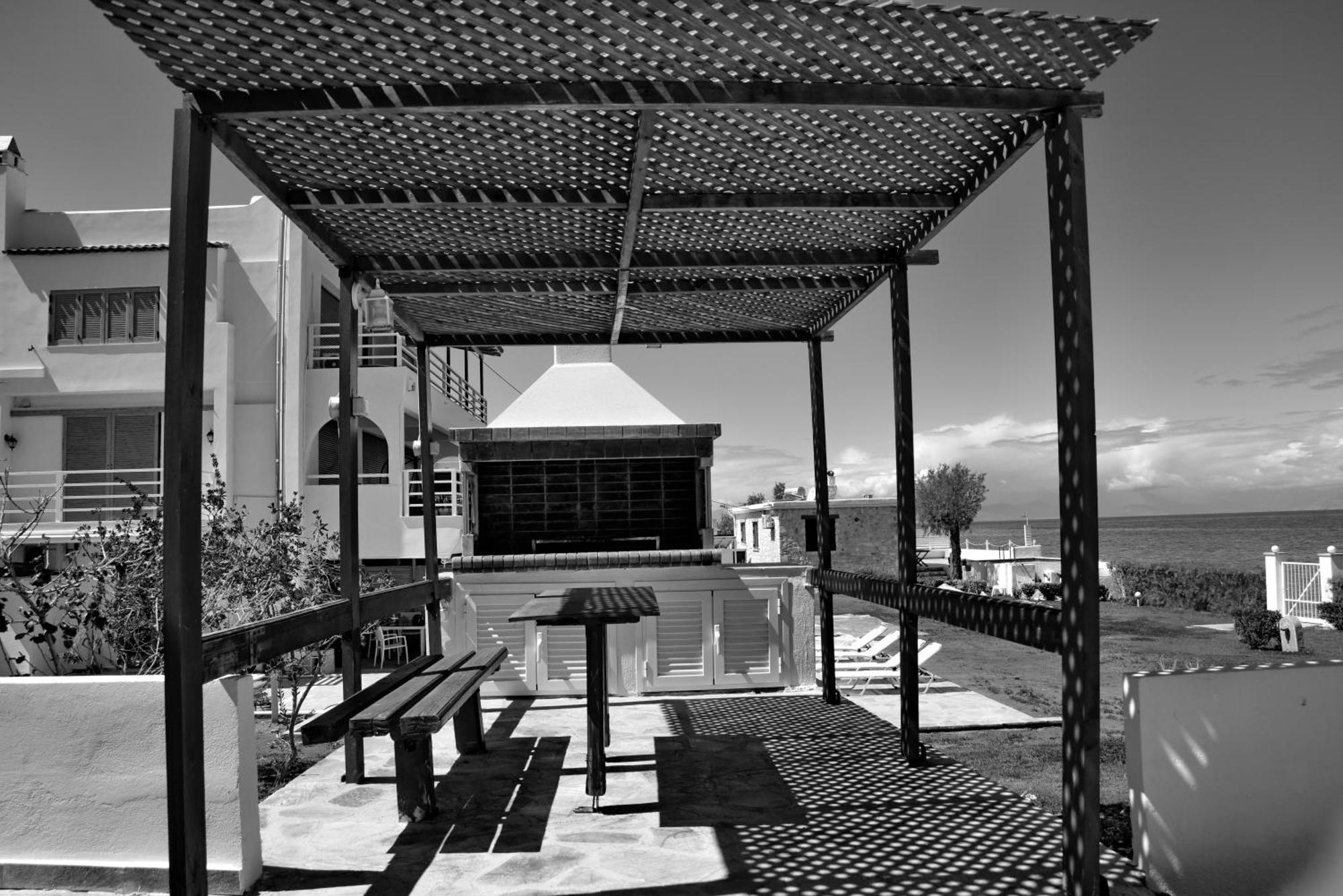 Antorina Beachfront Villas With Private Pools Kamari  Zewnętrze zdjęcie
