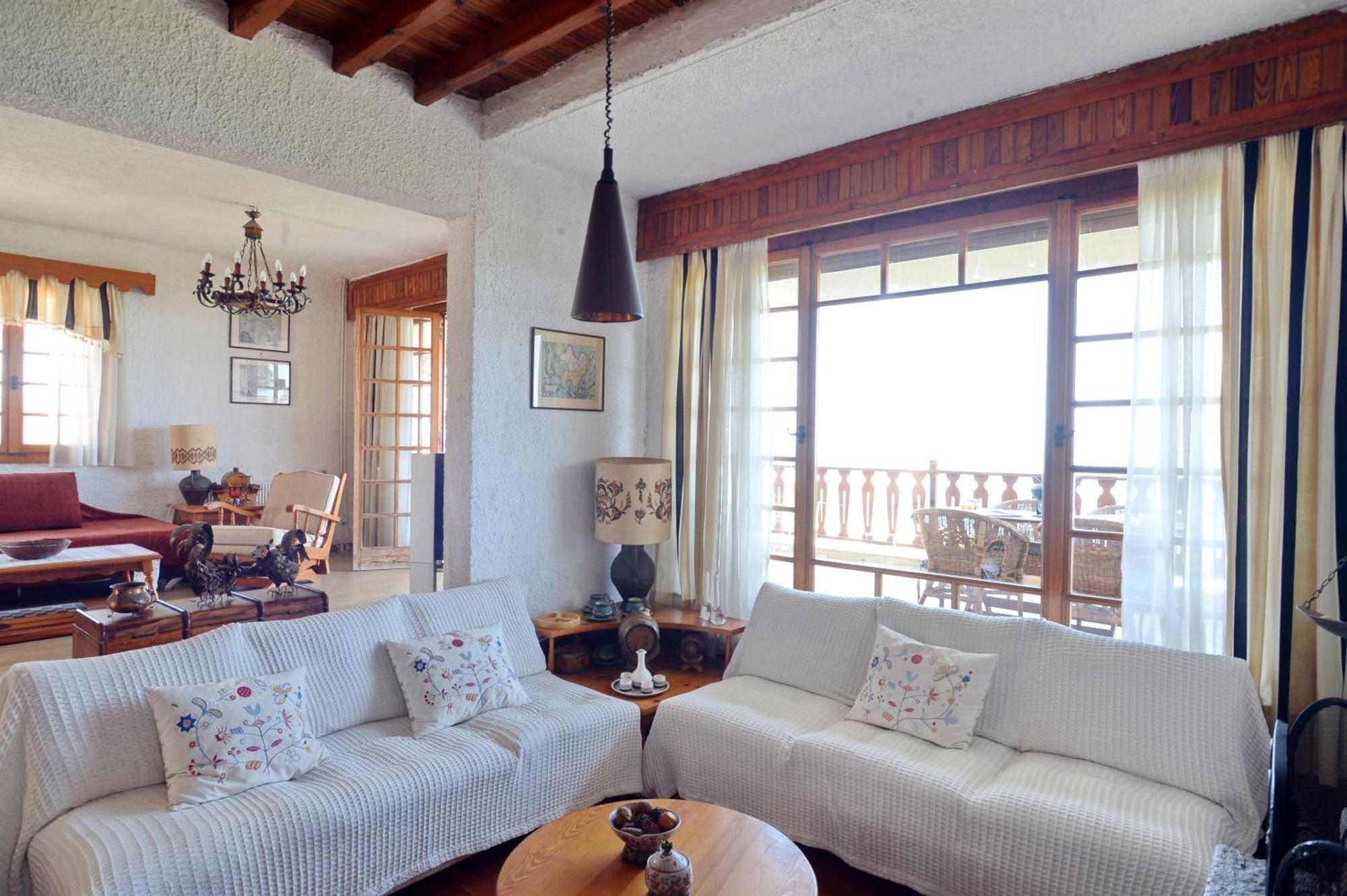 Antorina Beachfront Villas With Private Pools Kamari  Zewnętrze zdjęcie