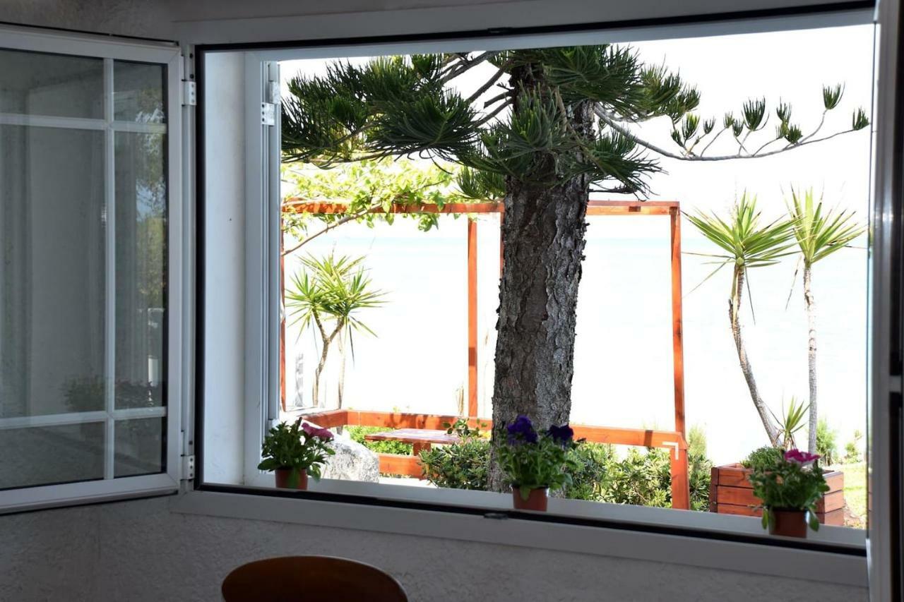 Antorina Beachfront Villas With Private Pools Kamari  Zewnętrze zdjęcie